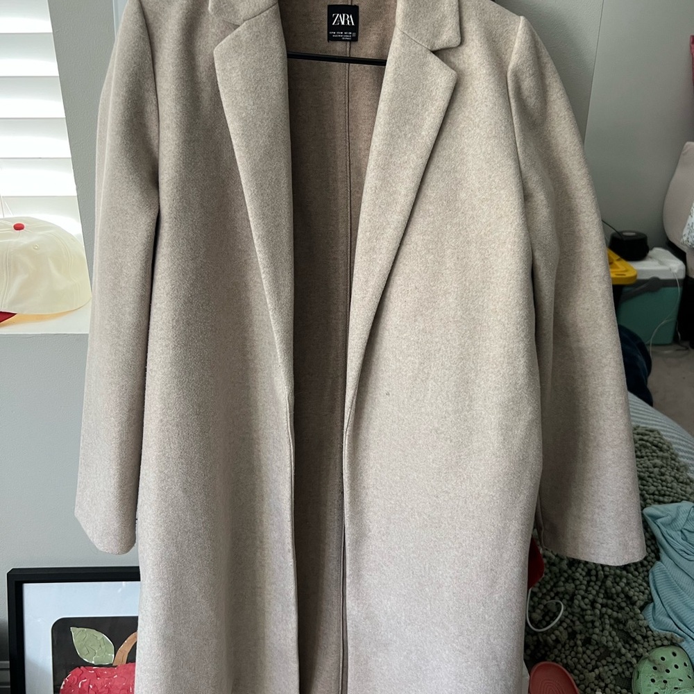 Zara Women's Classic Tan Trench Coat